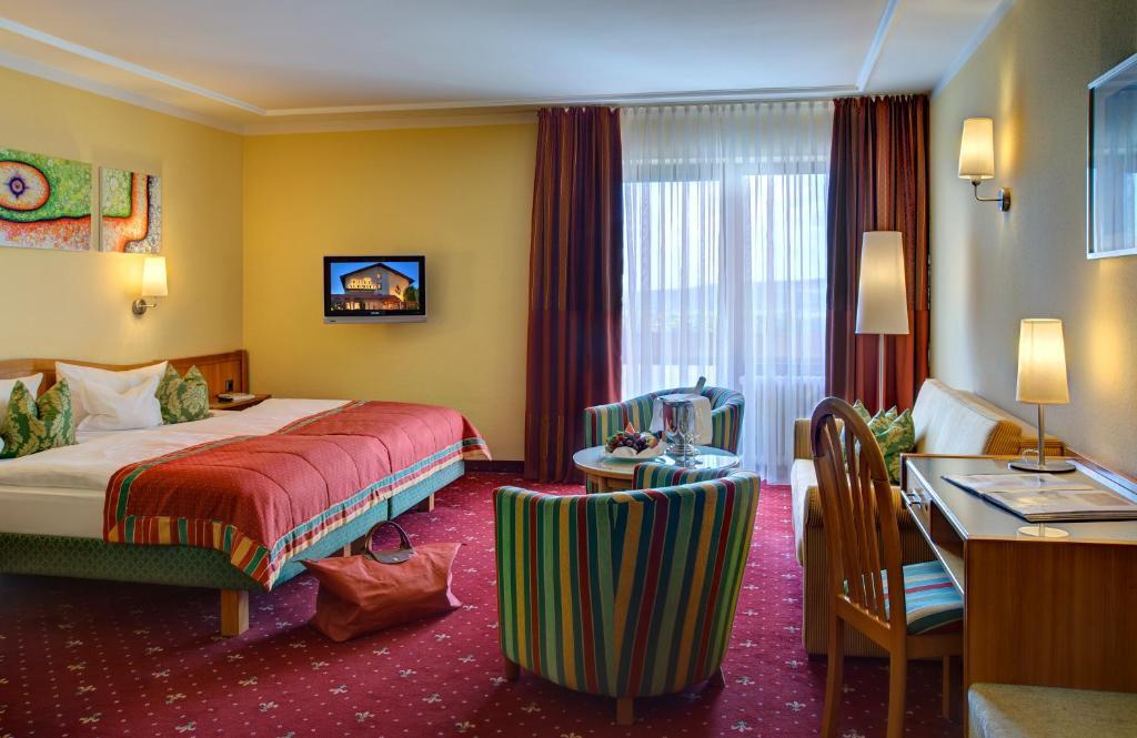 Hotel Schmitt Garni Monchberg  Room photo